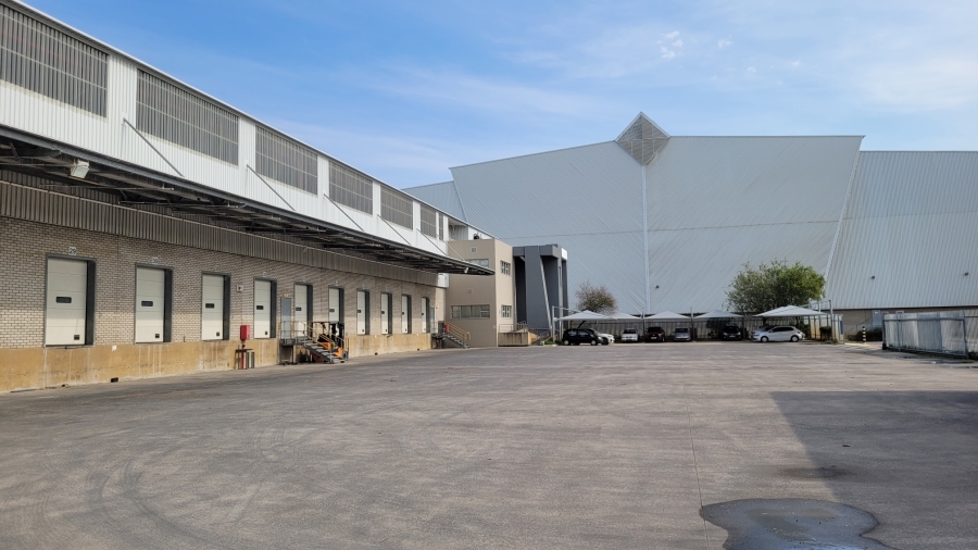 To Let commercial Property for Rent in Montague Park Western Cape